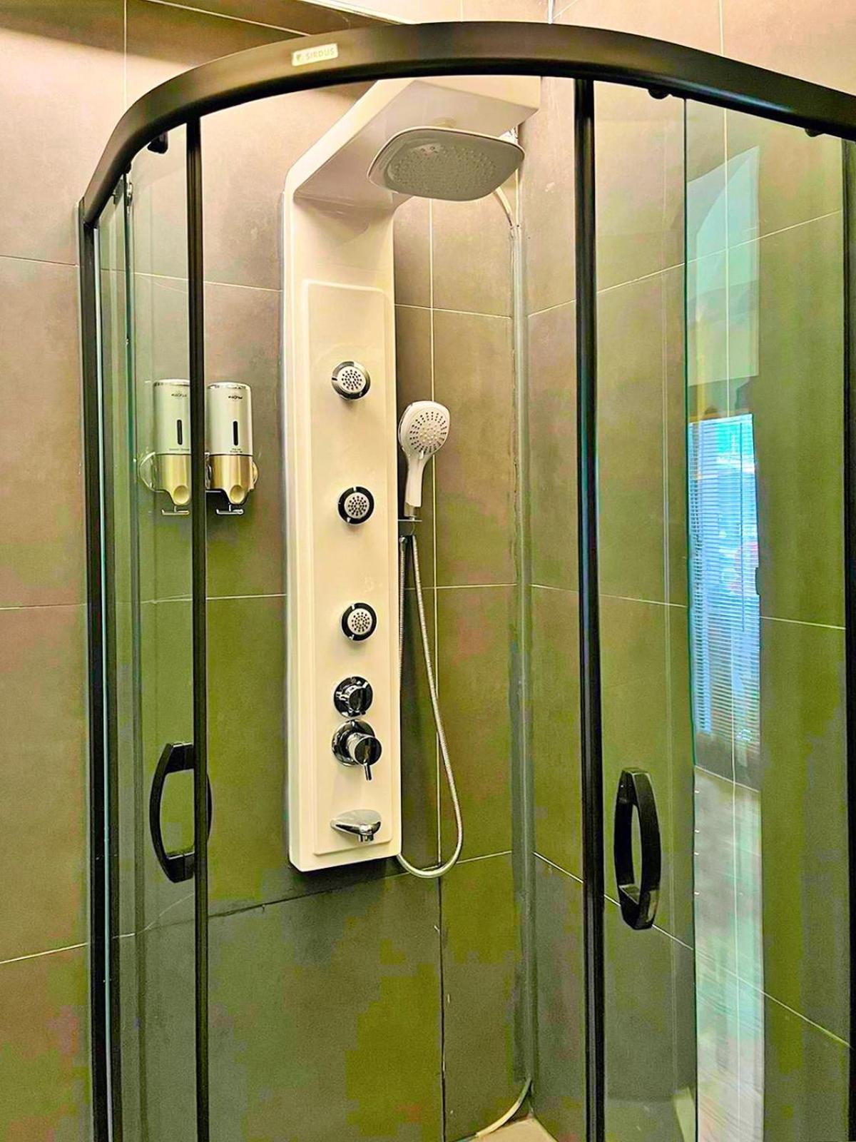 1314 Suite Hotel Istanbul Arnavutkoy Buitenkant foto